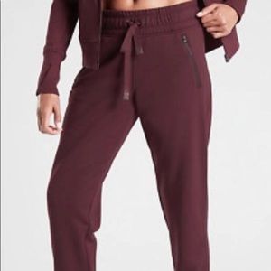 Athleta “Bounce Back Jogger” (S)